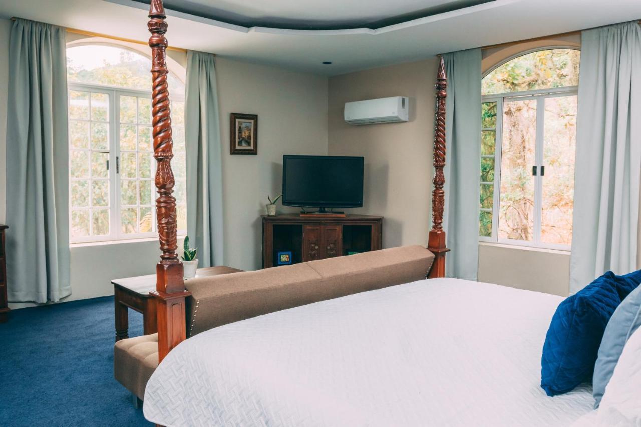 Liquidambar Hotel Sarabanda Extérieur photo